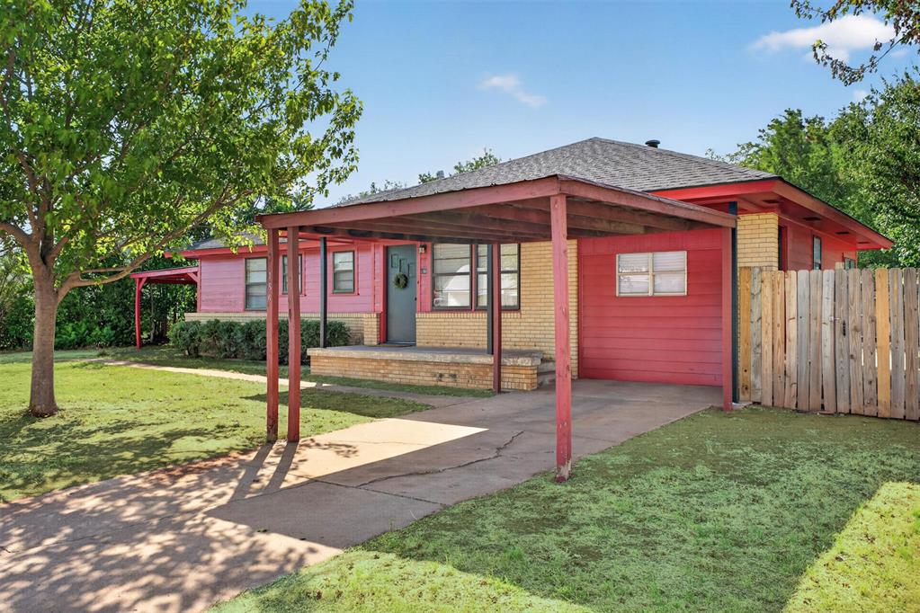 186 Helen Hocker Street Property Photo 4