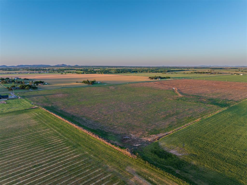 1241761 Property Photo 4