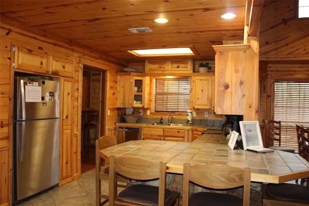 324 Lucian Sorrel Road Property Photo 6