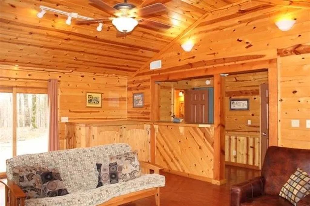 324 Lucian Sorrel Road Property Photo 14