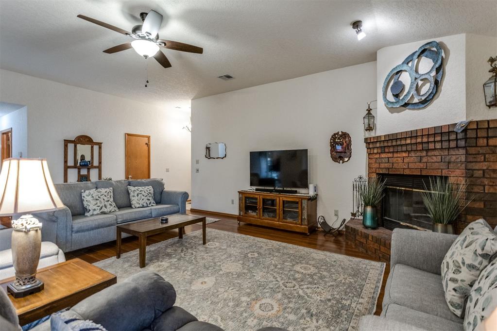 1705 Park View Place Property Photo 2