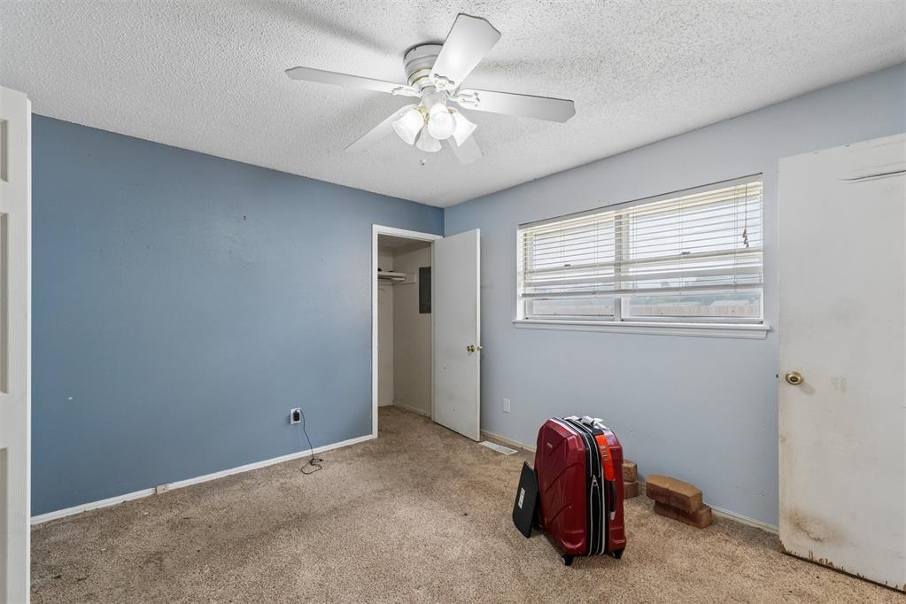 207 Del Mar Drive Property Photo 14