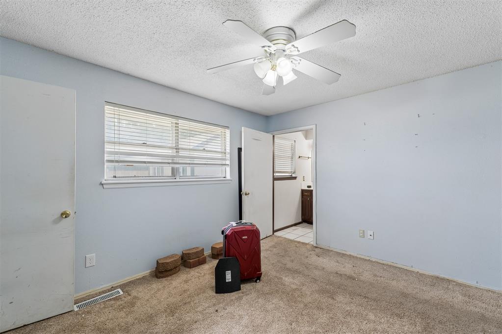 207 Del Mar Drive Property Photo 15