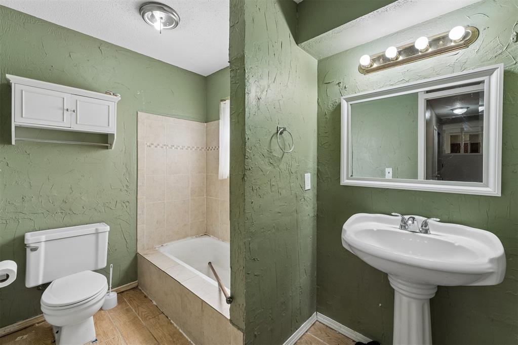 207 Del Mar Drive Property Photo 23