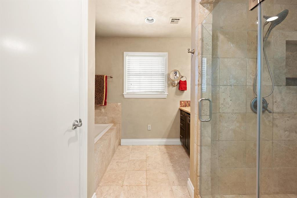 2221 Nw 56th Street Property Photo 29