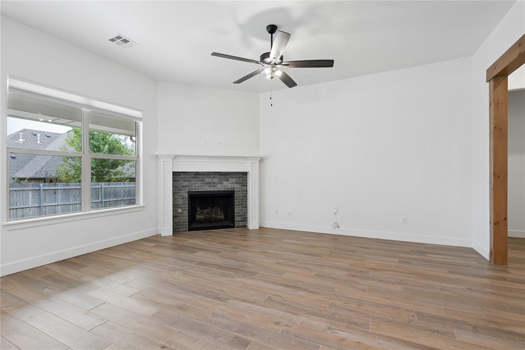 1304 Torrey Pines Road Property Photo 9