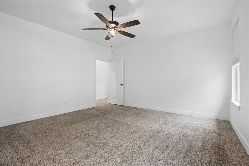 1304 Torrey Pines Road Property Photo 23