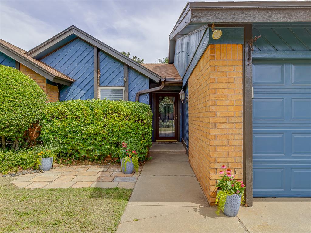 3113 Greenwood Court Property Photo 1