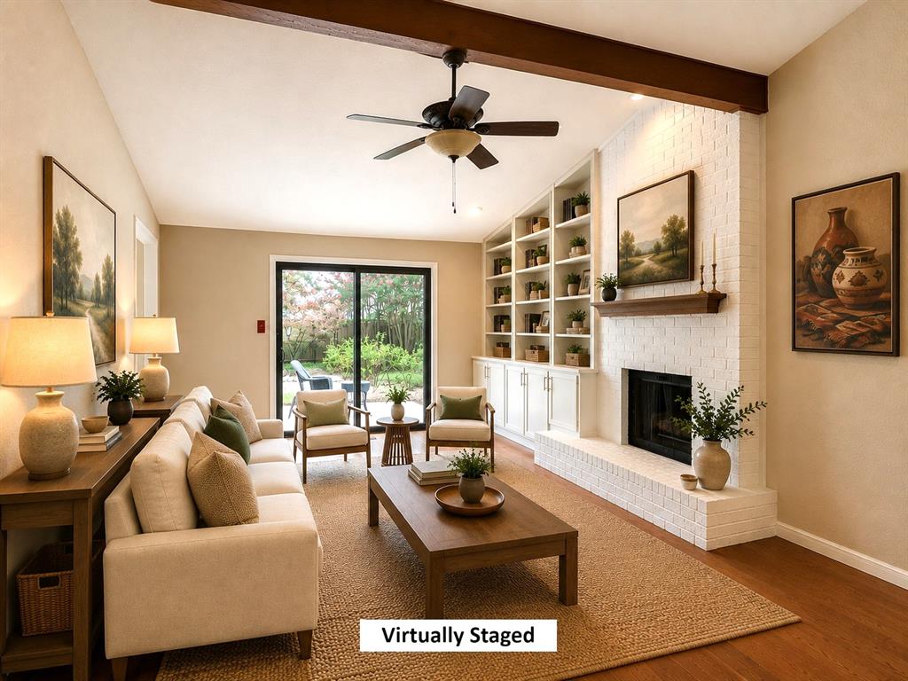 3113 Greenwood Court Property Photo 2