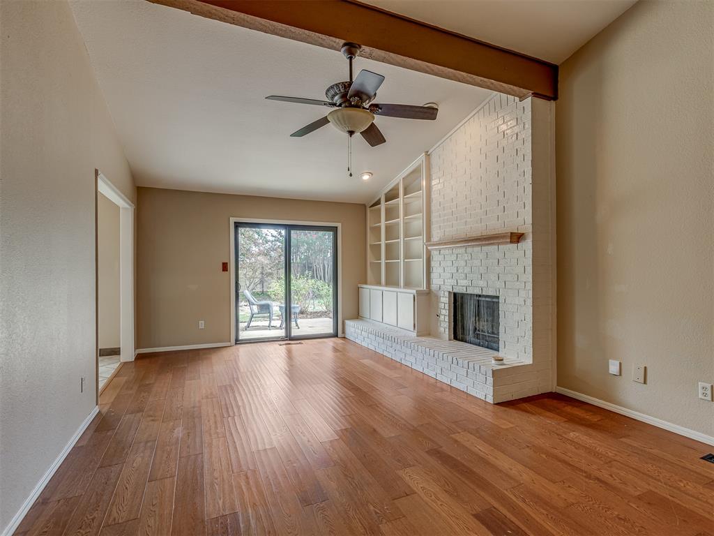 3113 Greenwood Court Property Photo 3