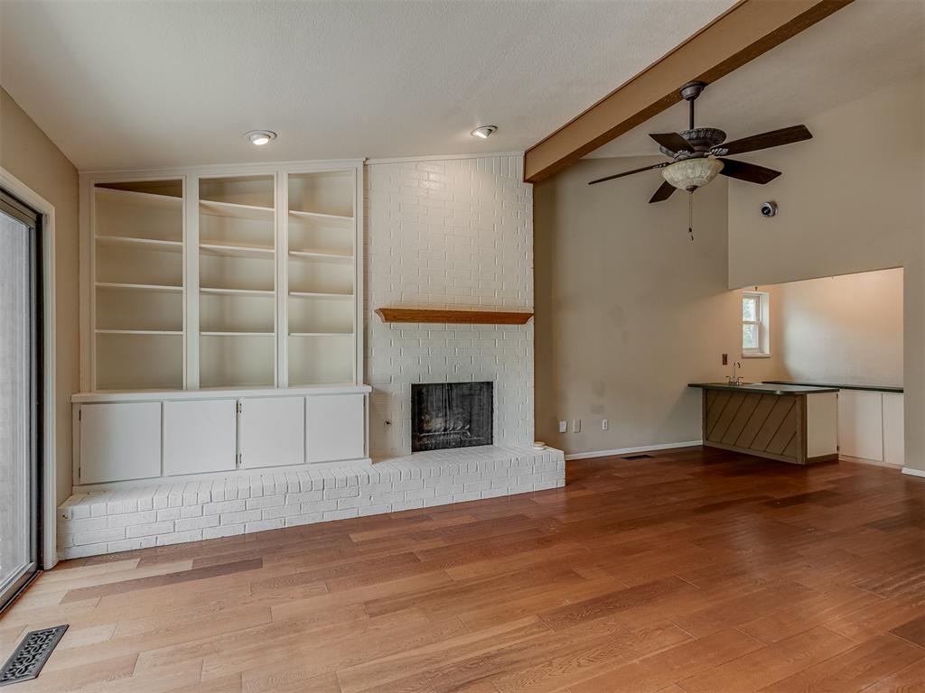 3113 Greenwood Court Property Photo 4