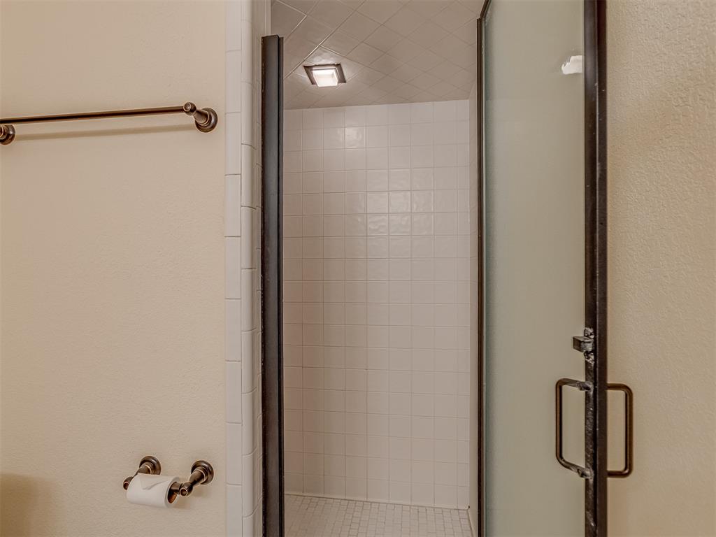 3113 Greenwood Court Property Photo 19