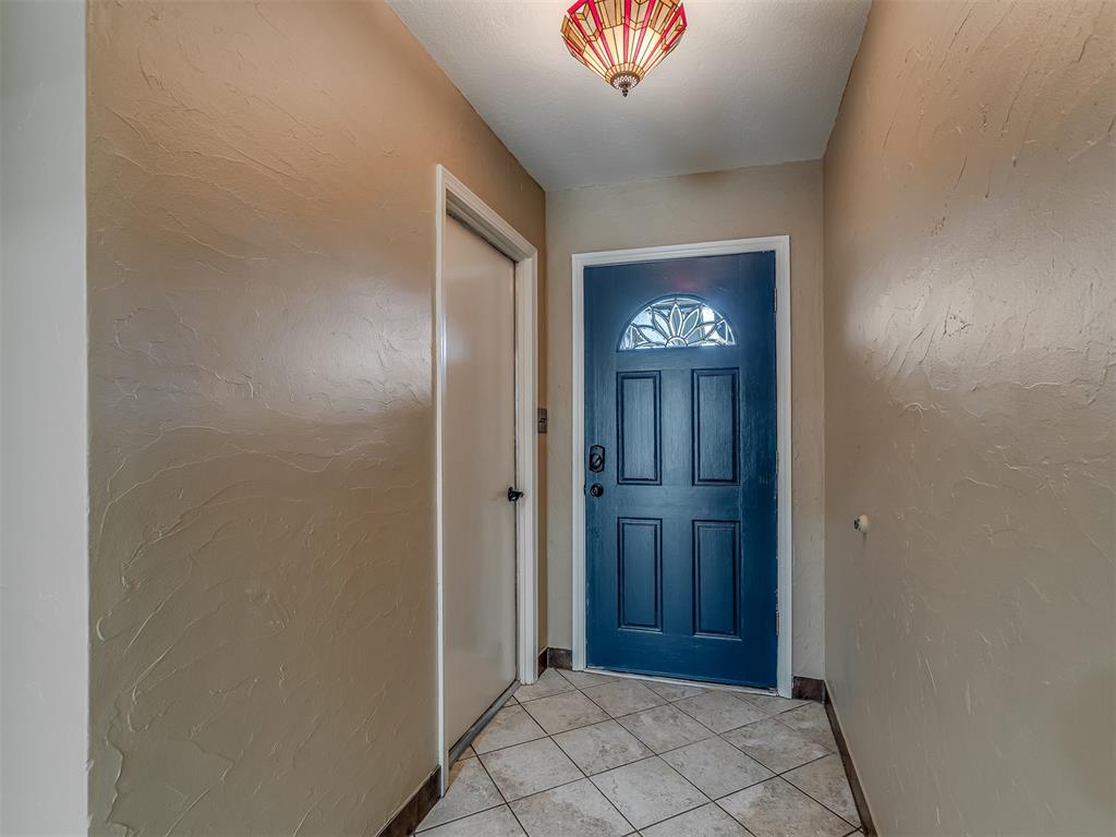 3113 Greenwood Court Property Photo 32