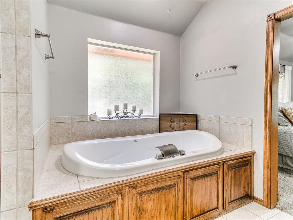 7824 Bobwhite Trail Property Photo 18
