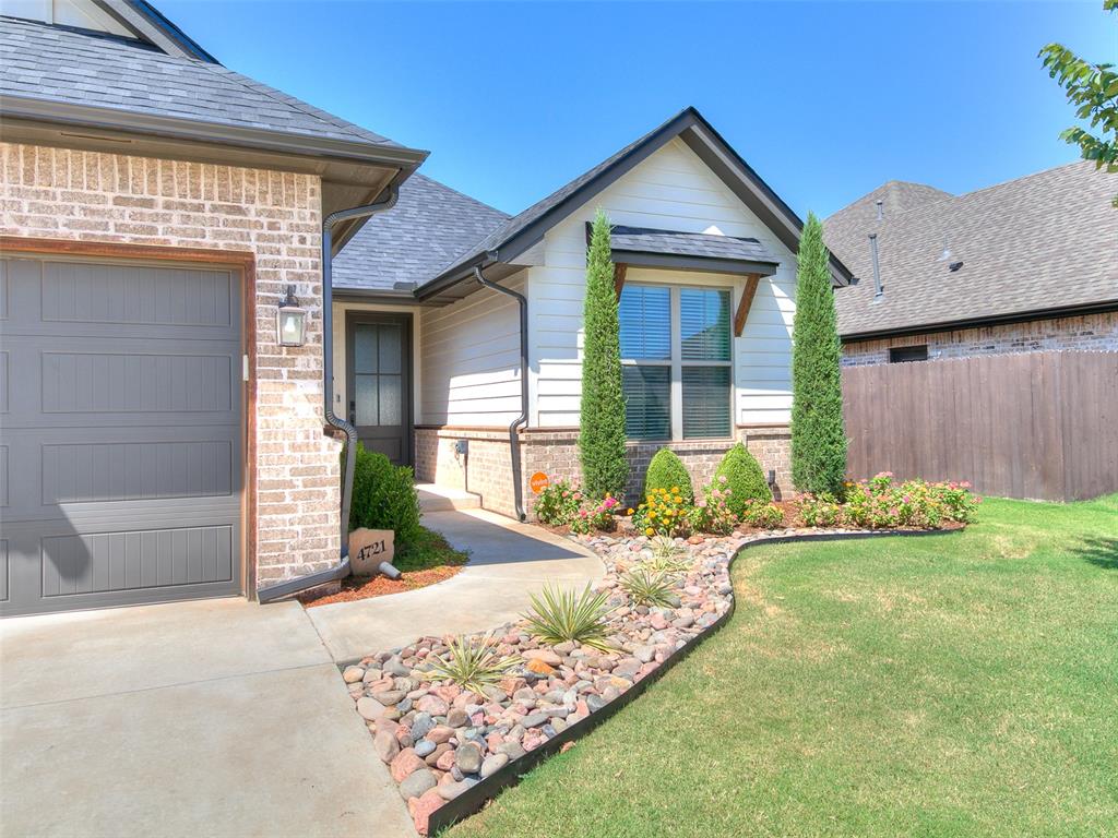 4721 Mustang Park Boulevard Property Photo 3