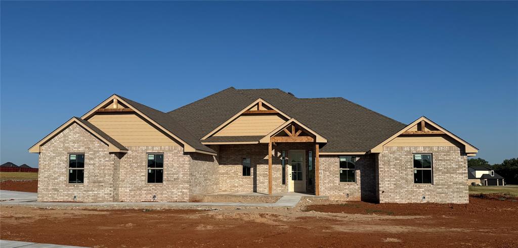 942 Layton Way Property Photo 1