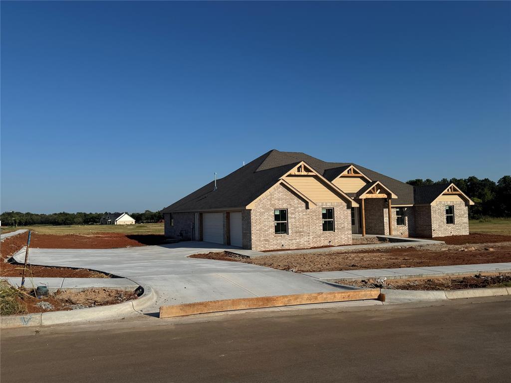 942 Layton Way Property Photo 3