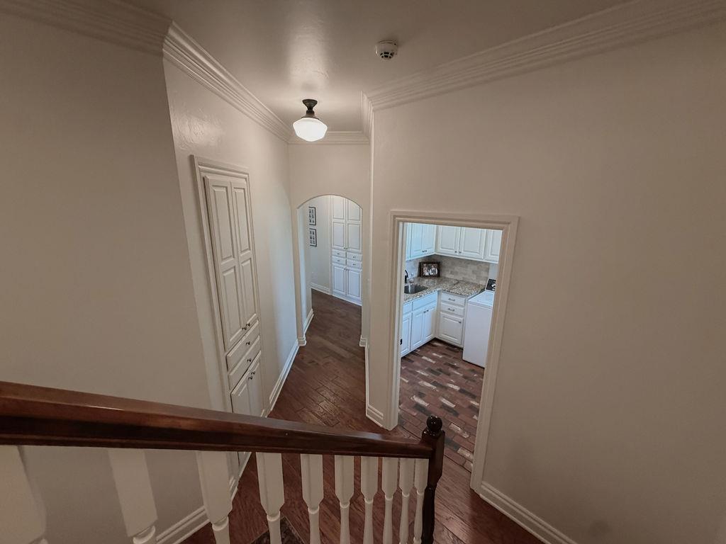 913 Stonebridge Court Property Photo 33