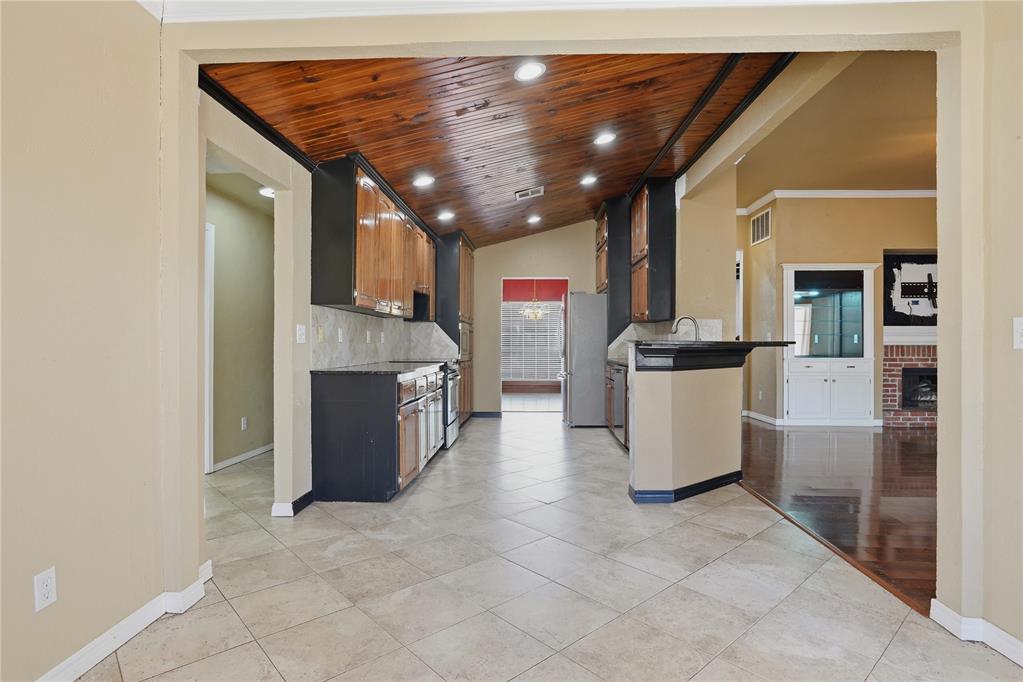 5804 Nw 53rd Street Property Photo 17