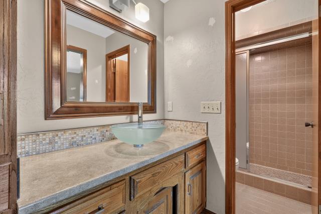 10800 W Country Drive Property Photo 13