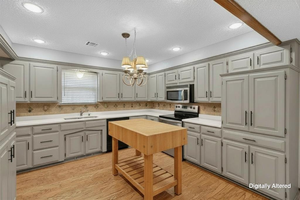 10800 W Country Drive Property Photo 24
