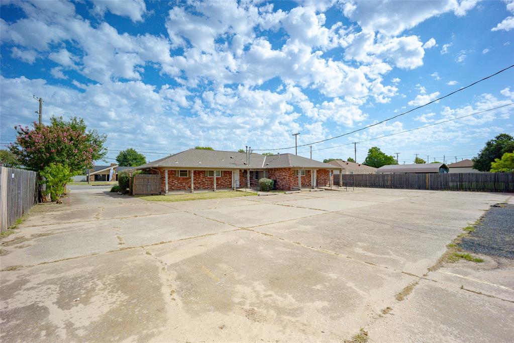 1512 Sw 89th Street Property Photo 5