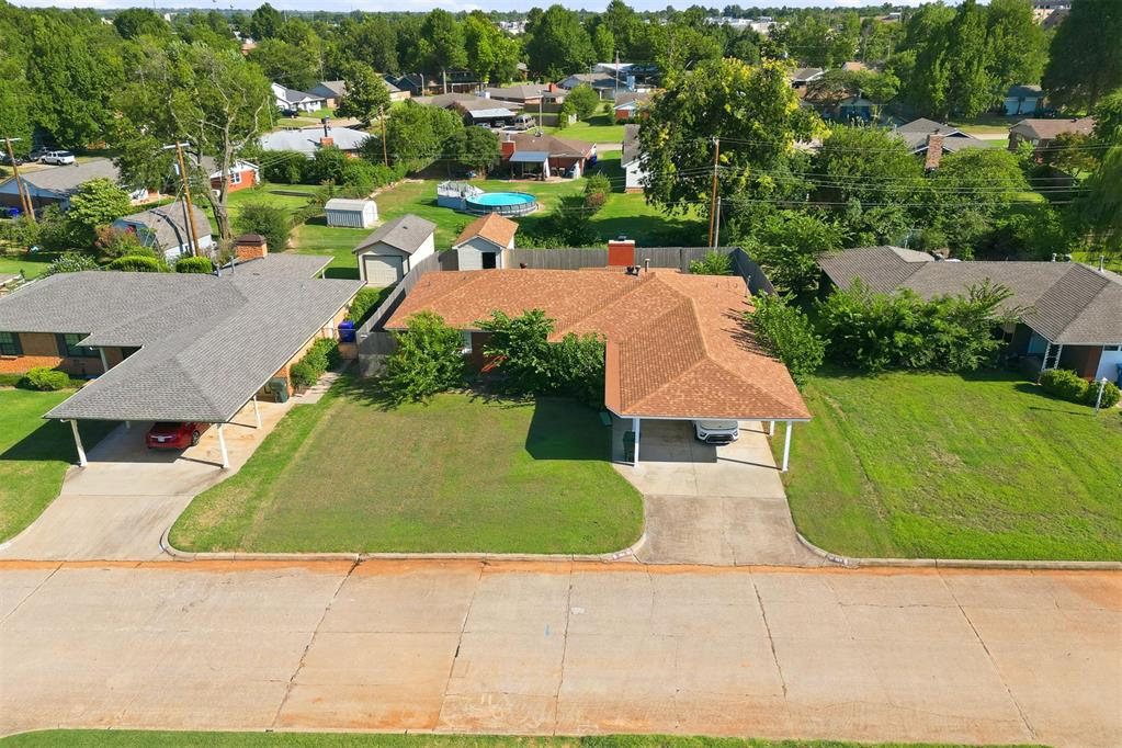 304 Country Club Terrace Property Photo 1