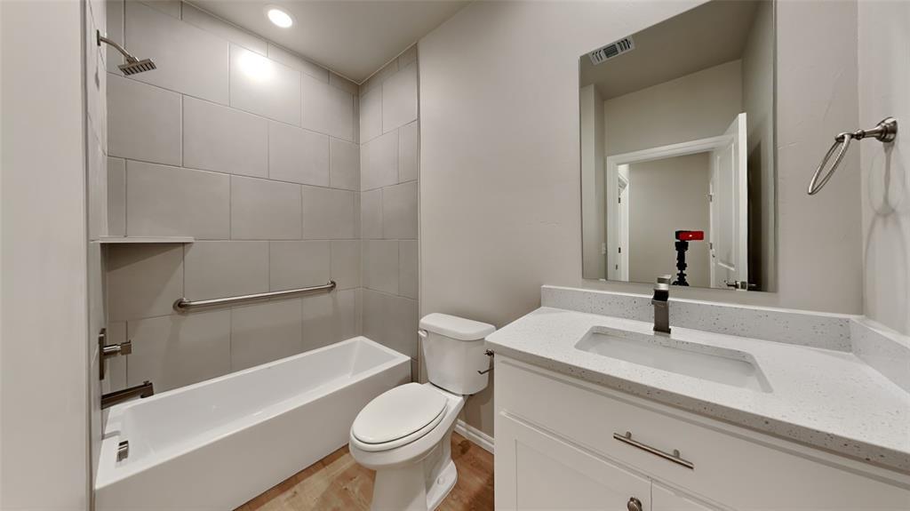 8012 Labelle Drive Property Photo 12