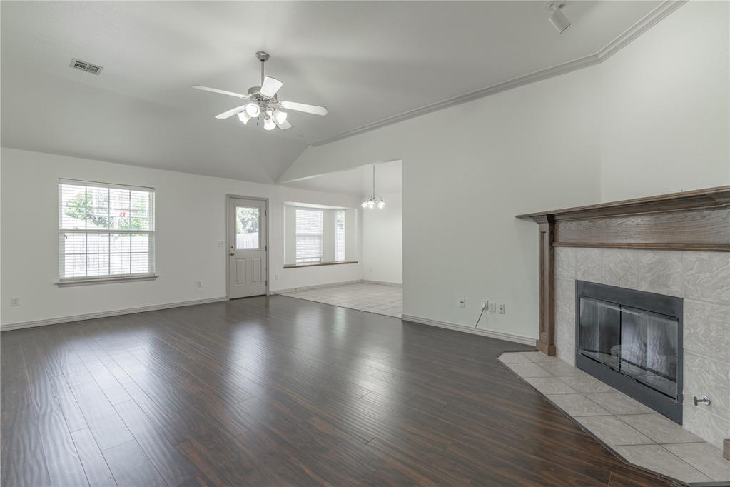 2608 Queenston Avenue Property Photo 5
