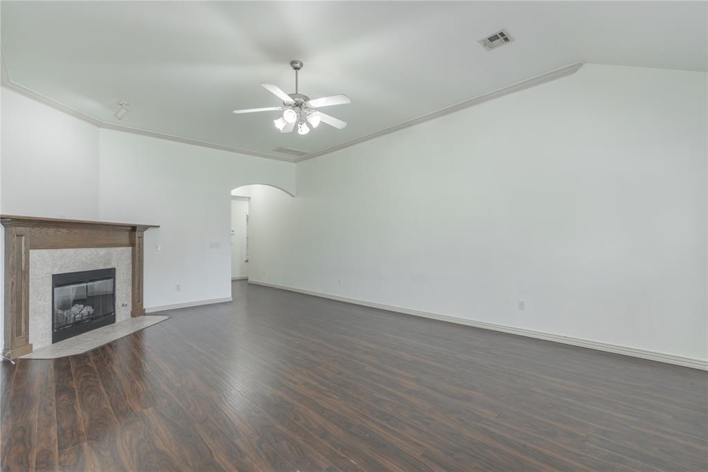 2608 Queenston Avenue Property Photo 8