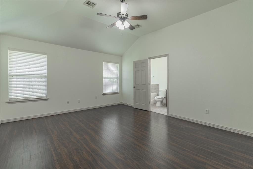 2608 Queenston Avenue Property Photo 17
