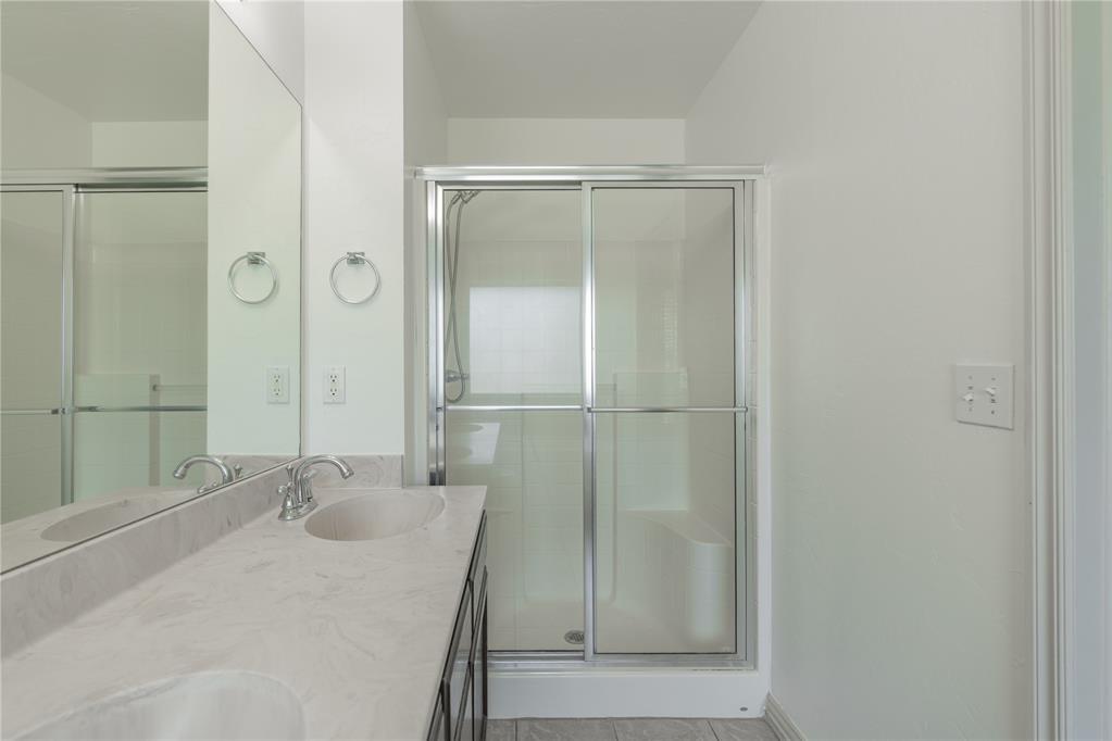 2608 Queenston Avenue Property Photo 21