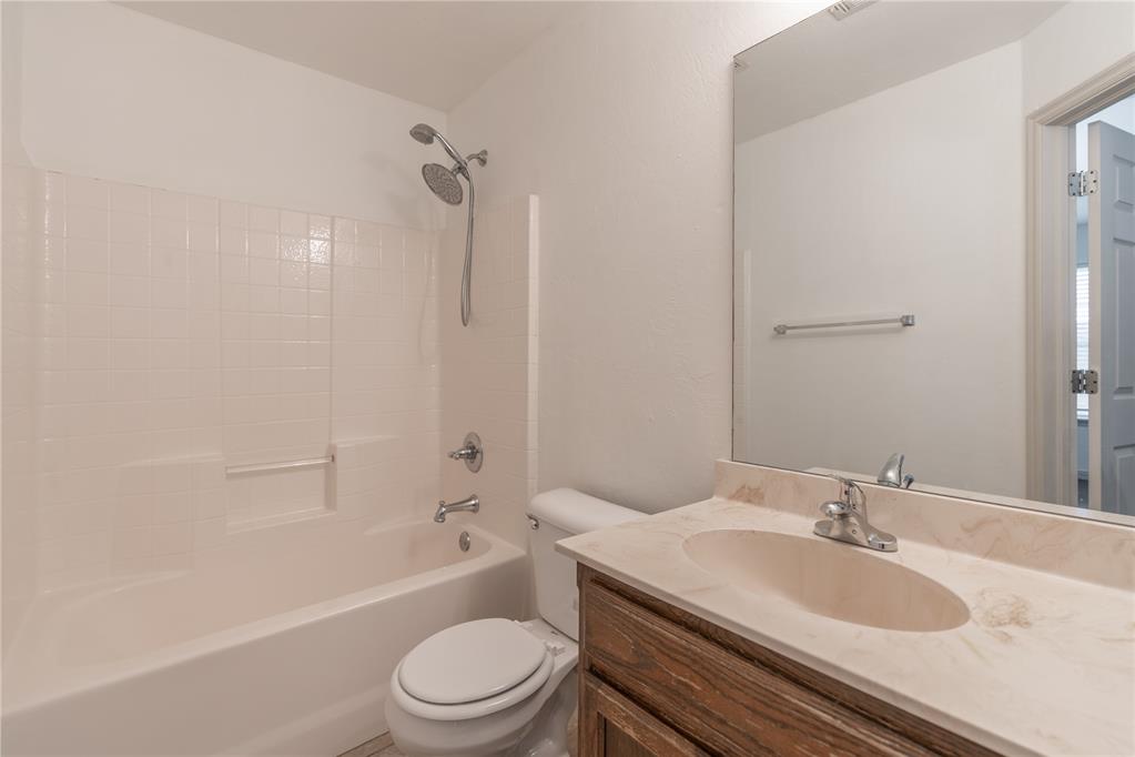 2608 Queenston Avenue Property Photo 26