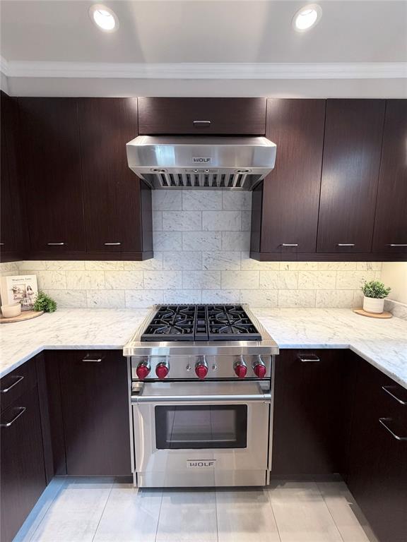 16 Windbrook Square Property Photo 3