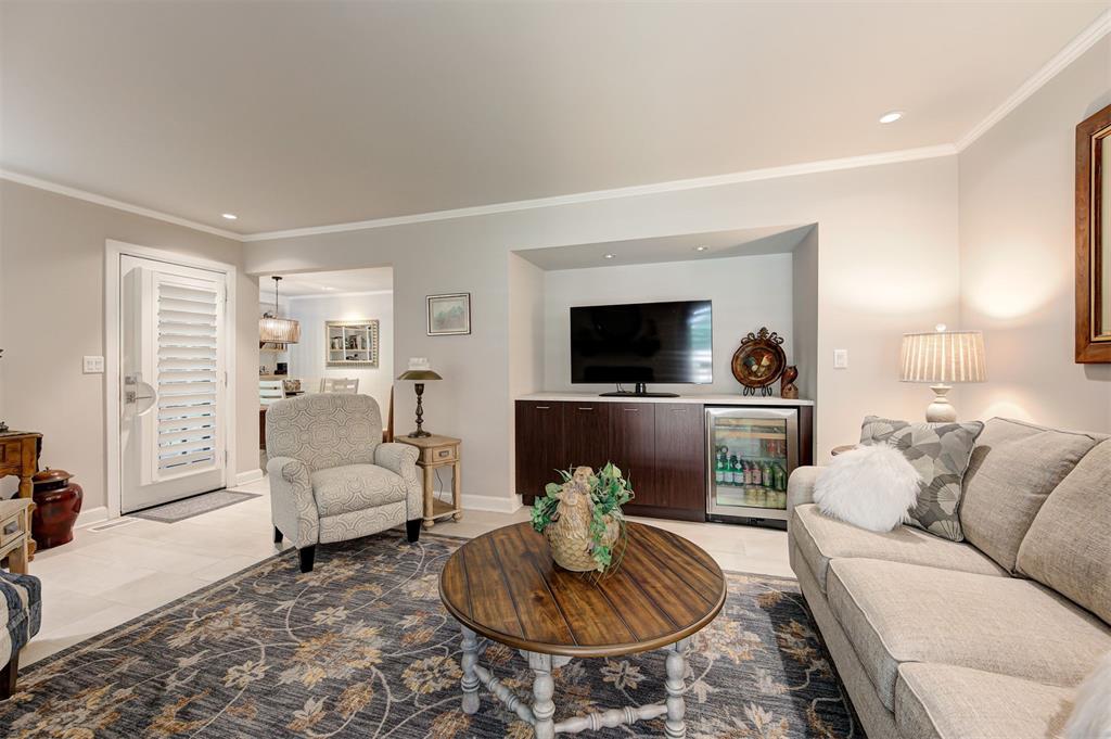 16 Windbrook Square Property Photo 10