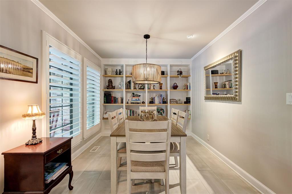 16 Windbrook Square Property Photo 15