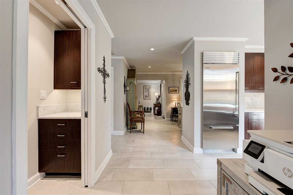 16 Windbrook Square Property Photo 19
