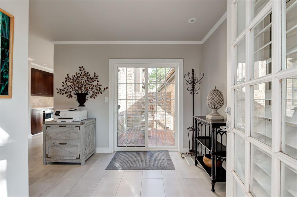 16 Windbrook Square Property Photo 20