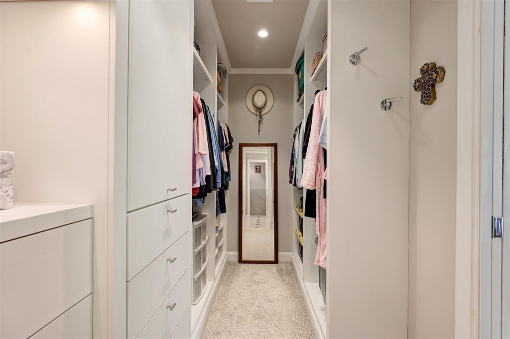 16 Windbrook Square Property Photo 36