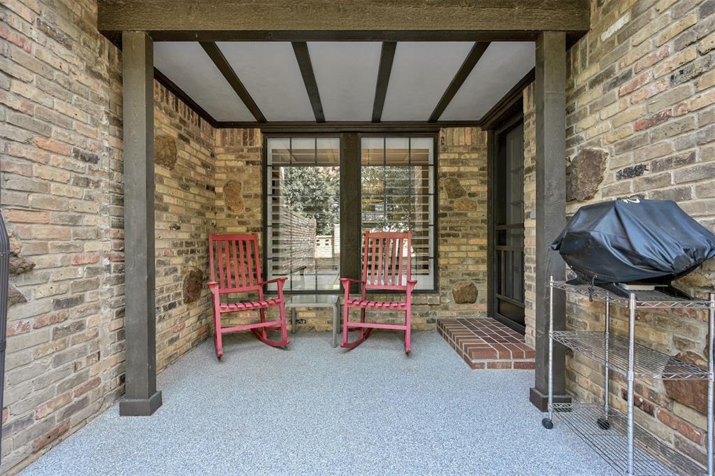 16 Windbrook Square Property Photo 44
