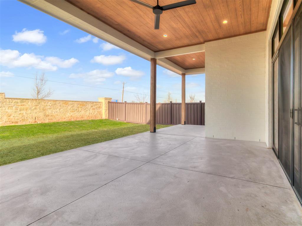 6305 Nw 150th Terrace Property Photo 45