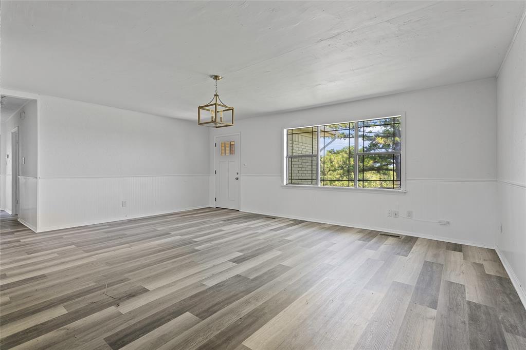 7740 Swayback Road Property Photo 6