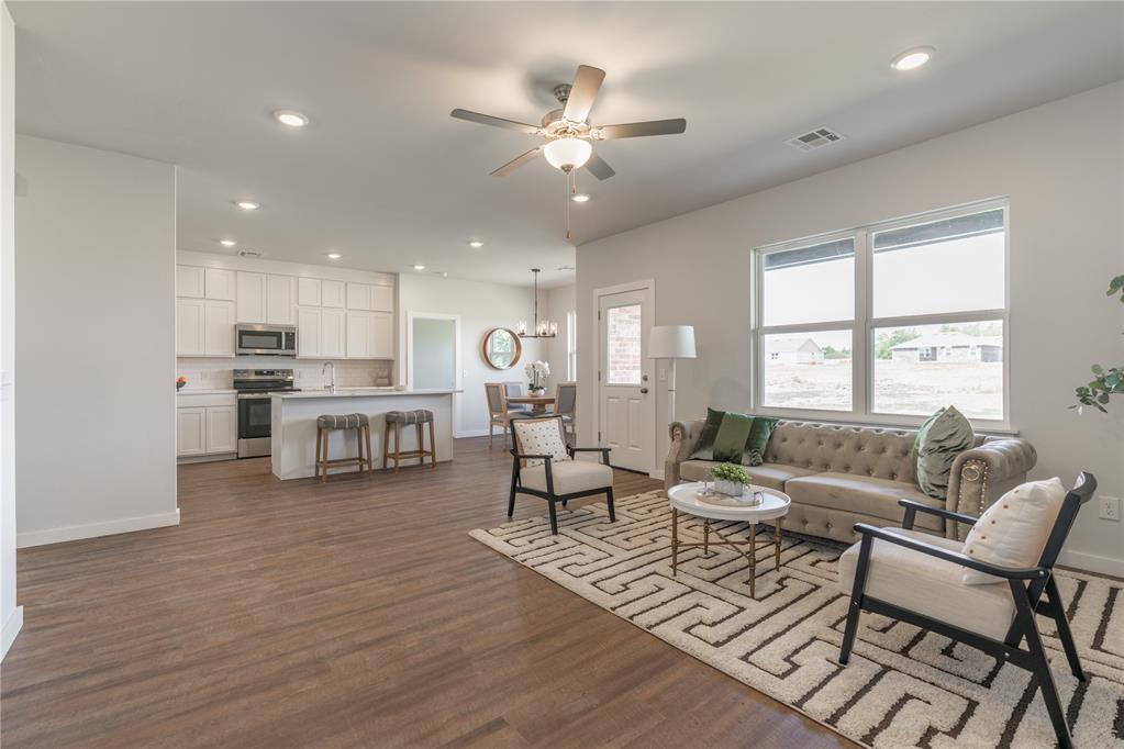 5690 Bluestem Avenue Property Photo 8