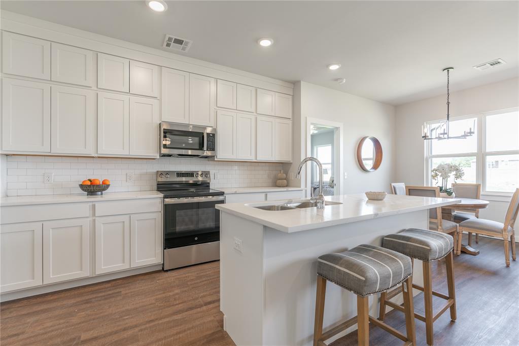 5690 Bluestem Avenue Property Photo 13