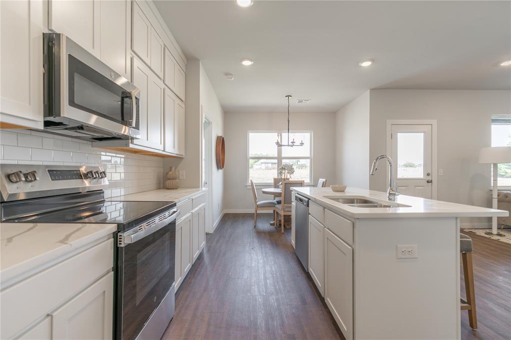 5690 Bluestem Avenue Property Photo 15