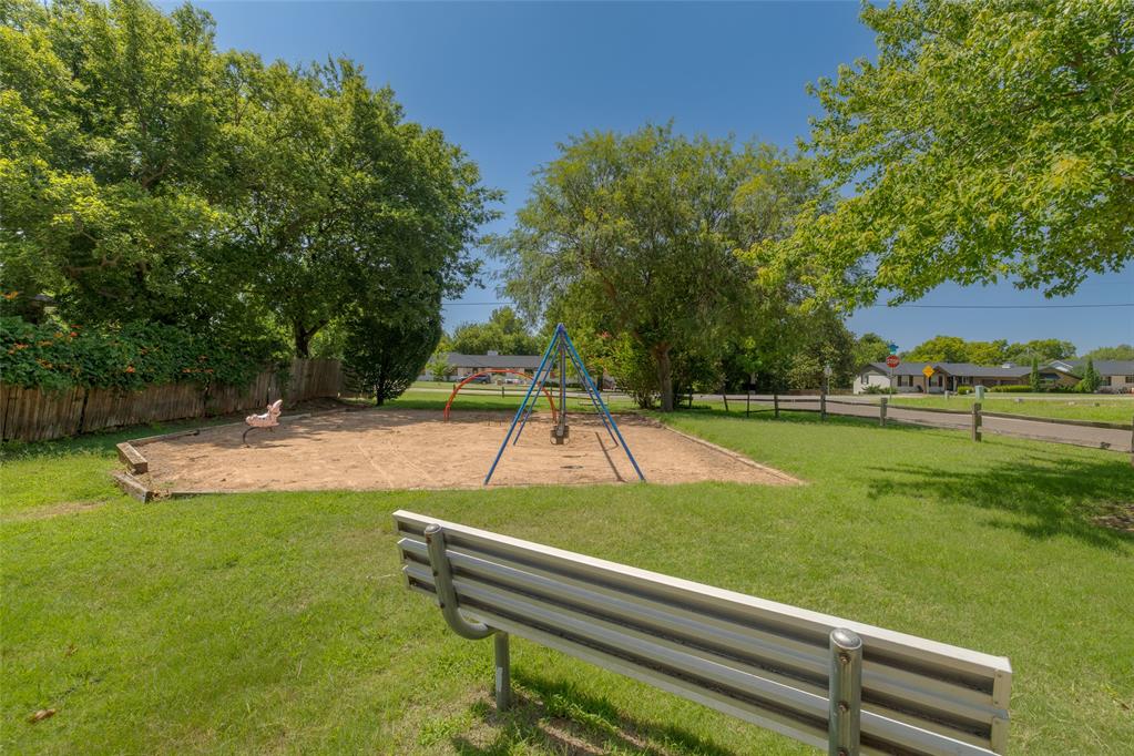 408 Benton Road Property Photo 32