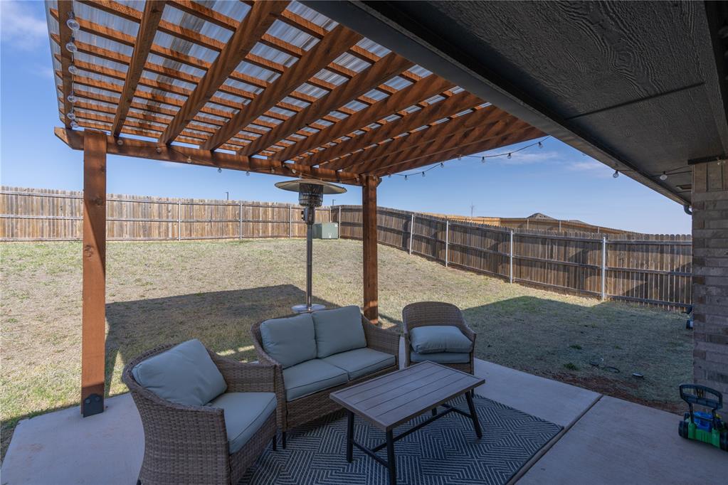 13809 Village Cove Property Photo 3