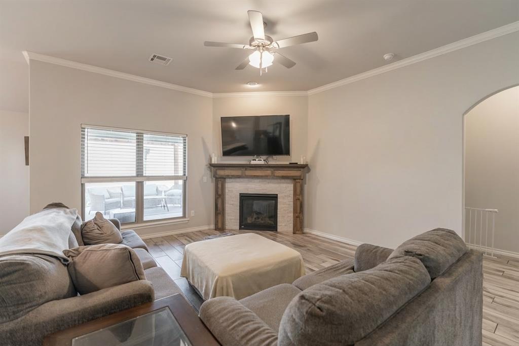 13809 Village Cove Property Photo 6