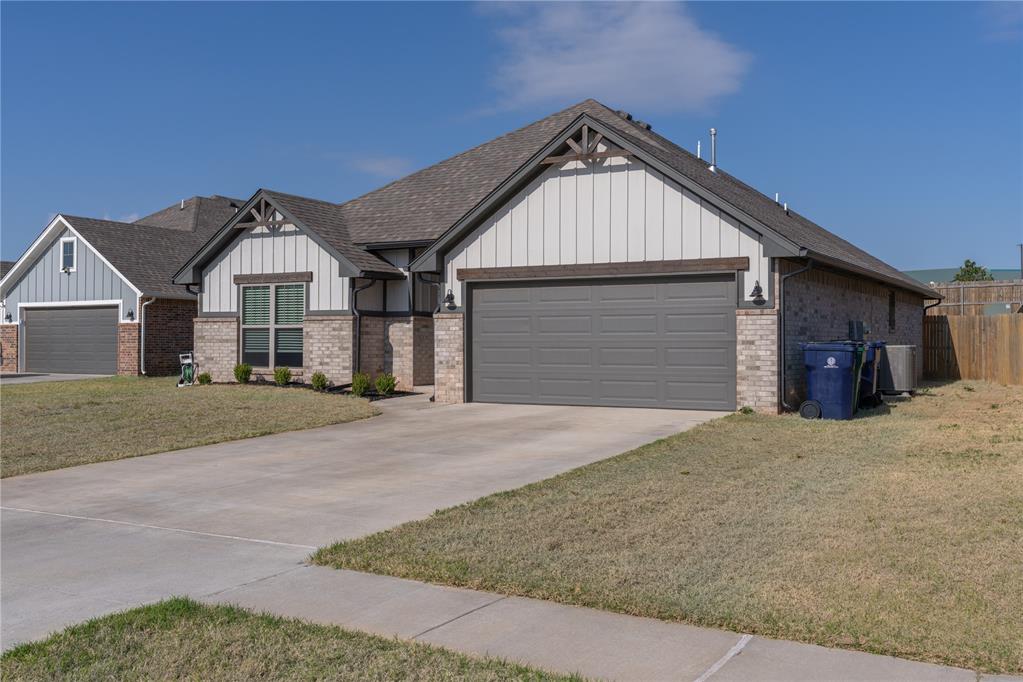 13809 Village Cove Property Photo 7