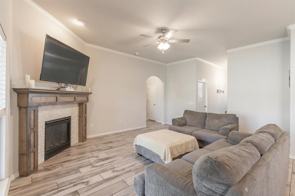 13809 Village Cove Property Photo 9